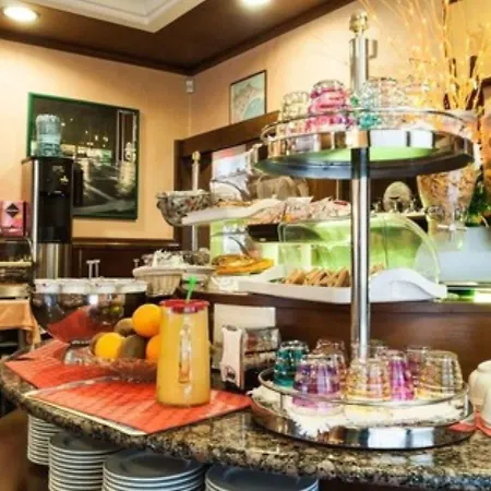 ホテル Roma マルゲーラ